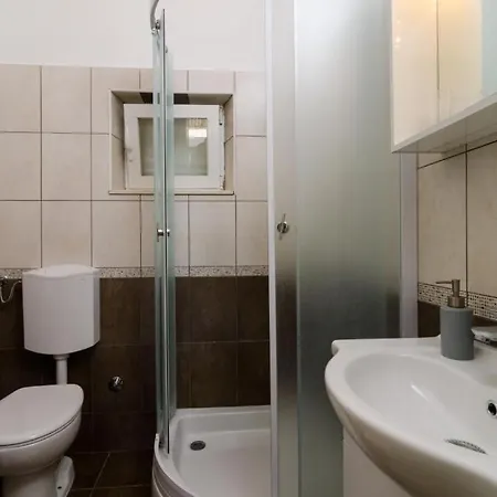 Blue Vineyard * Potomje