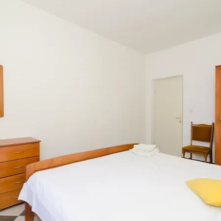 Blue Vineyard * Potomje