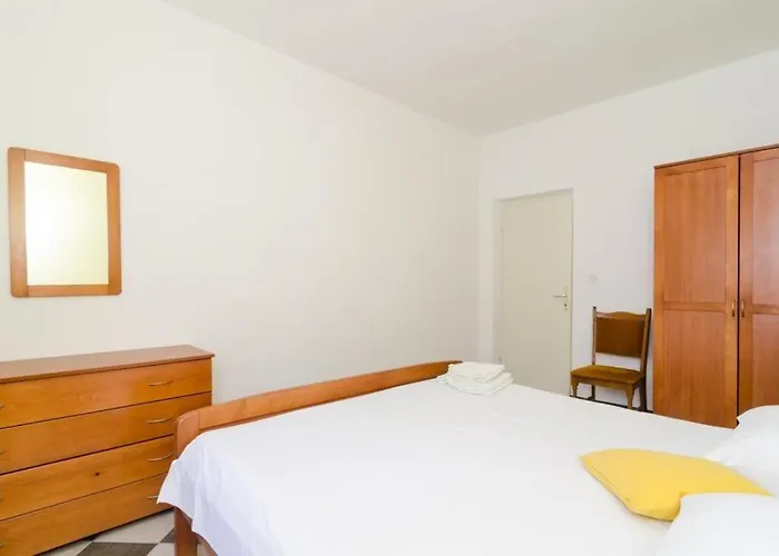 Blue Vineyard * Potomje